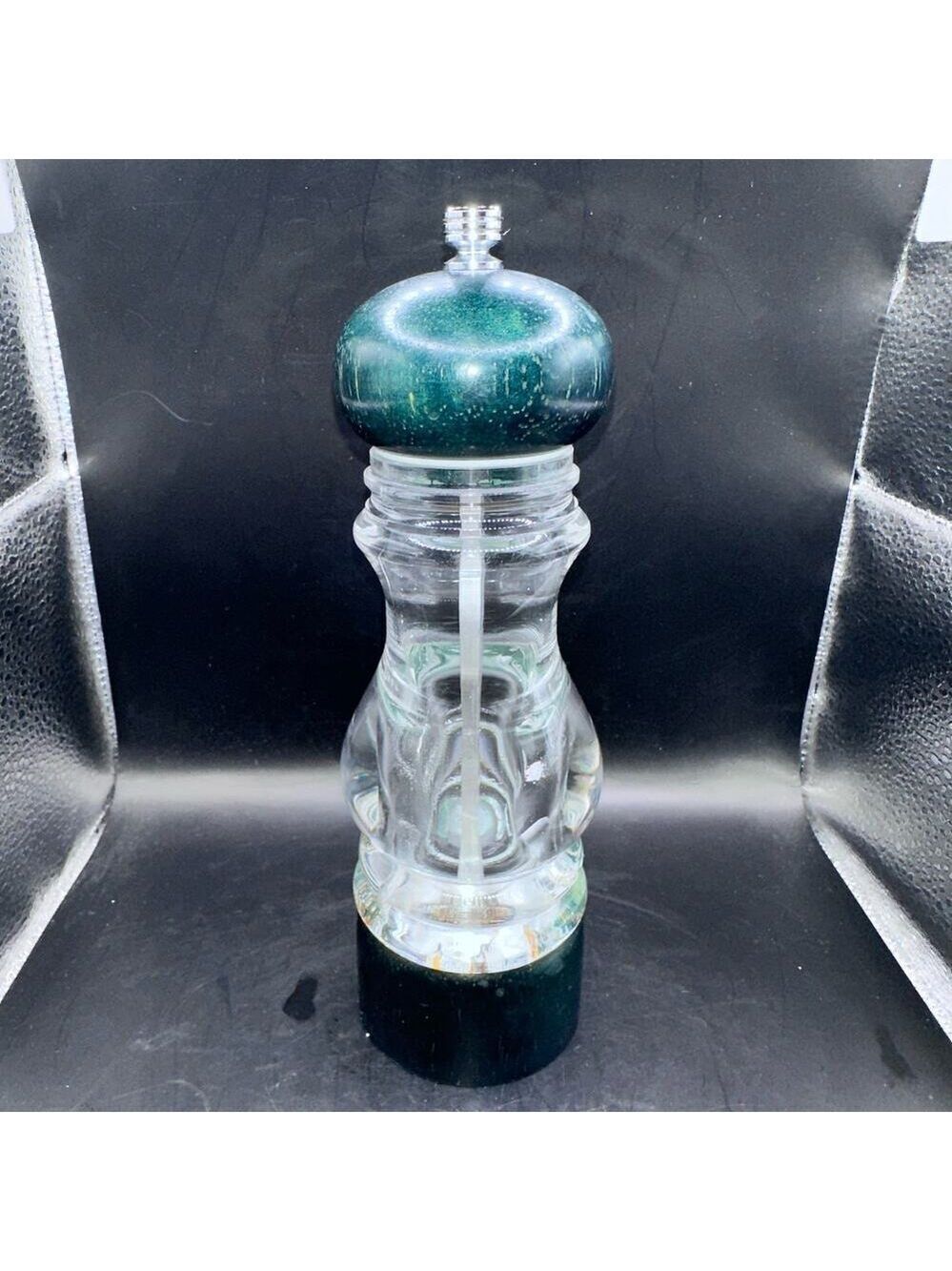 Vintage Cooks Club Acrylic/Lucite Wood Top Pepper Grinder Shaker Dark Blue Wood